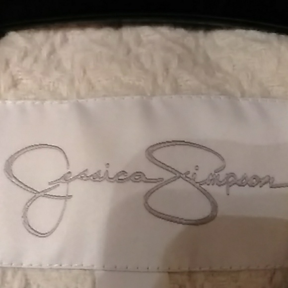 Winter White 3/4 coat NWT - Picture 6 of 7